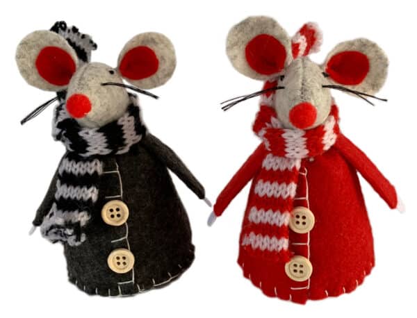 Christmas Mouse with stripey scarf