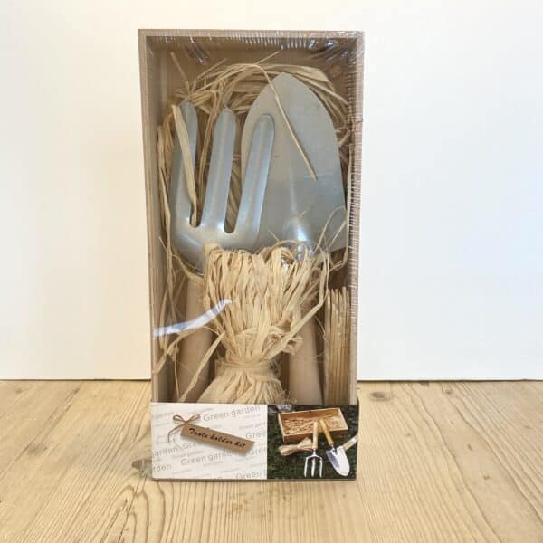 The garden tools holder kit gift set image