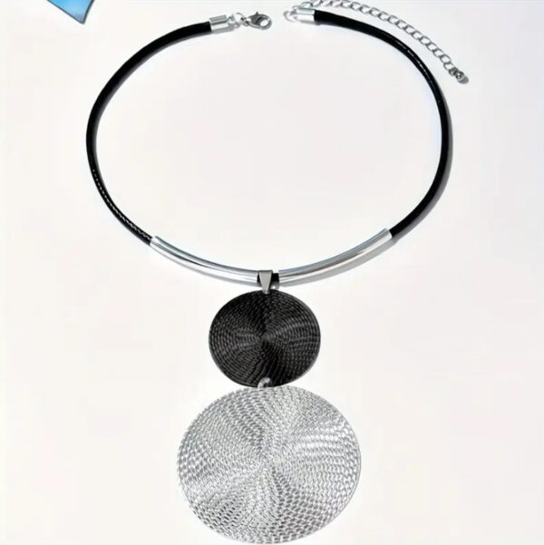 Mono Luna Sliver Necklace