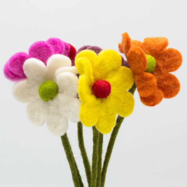 Felt Flowers - Daisy (assorted colours) - Image 2