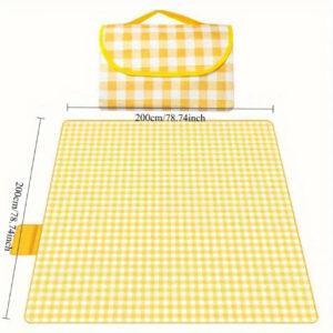 YELLOW_AND_WHITE_CHECKED_PICNIC_MAT