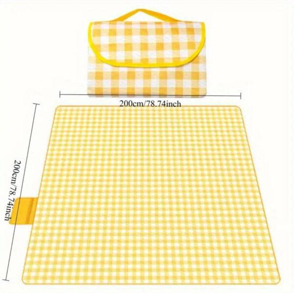 YELLOW_AND_WHITE_CHECKED_PICNIC_MAT
