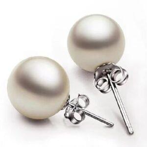 PEARL EAR STUDS